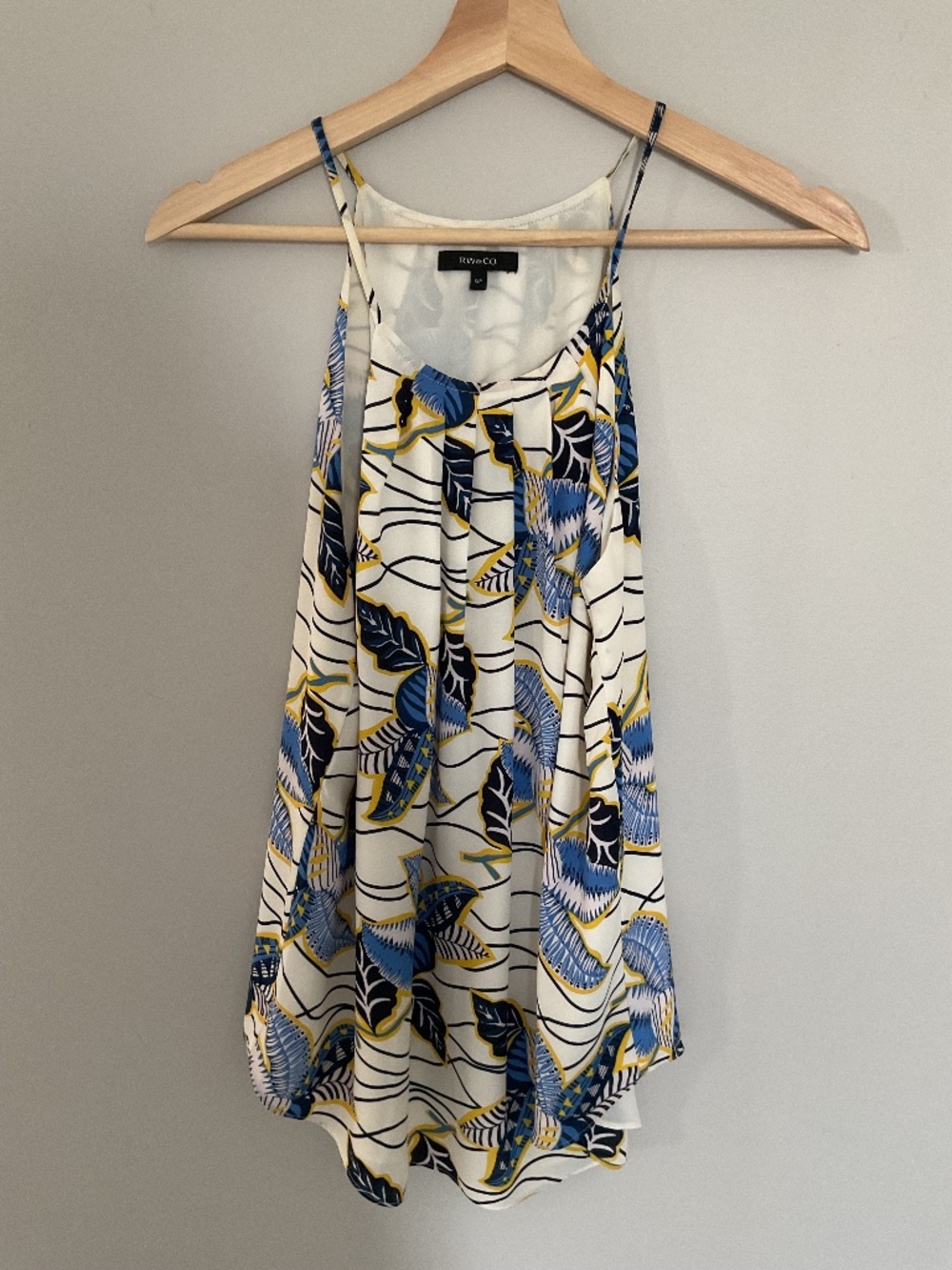 Stunning RW&CO Blouse